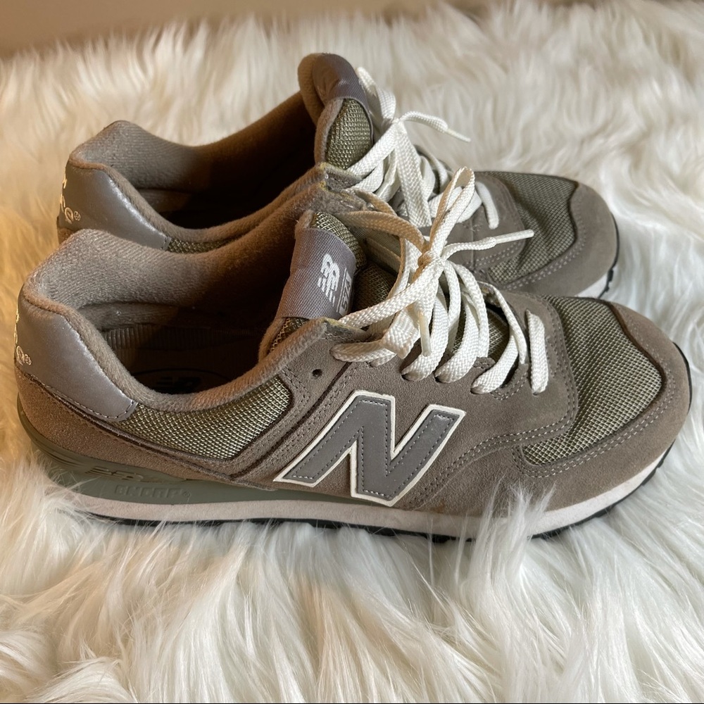 NEW BALANCE M574GS Grey and Silver unisex sneaker